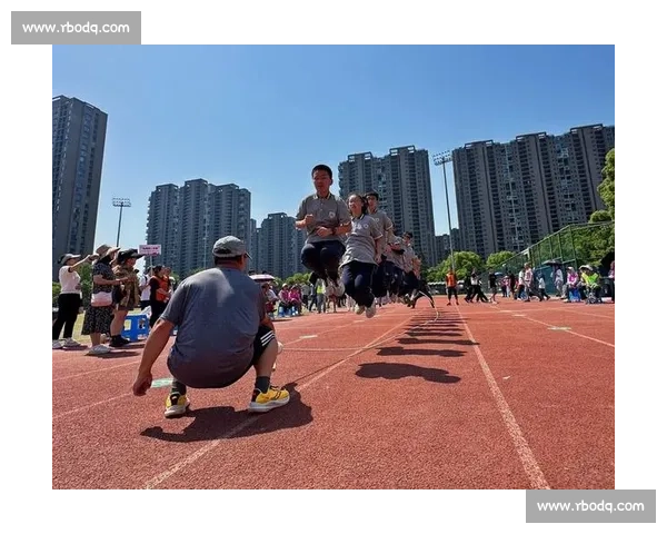 激烈竞争中的挑战与坚持记一次难忘的跳绳比赛