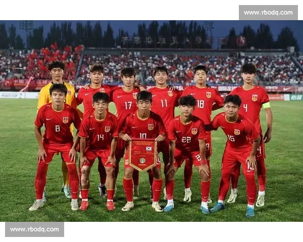 国足精彩对决全程回放 细致解析球队表现与关键时刻